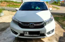 Dijual Brio Satya 2018 1.2 MT pemakaian 2019