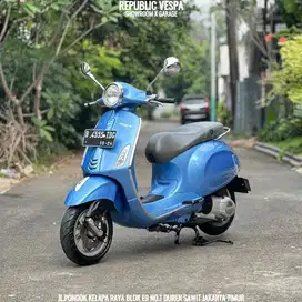 DIJUAL CEPAT! PIAGGIO VESPA PRIMAVERA 150 3V TAHUN 2014 WARNA SKY BLUE