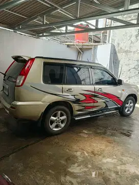 Nissan X-Trail 2004 Bensin