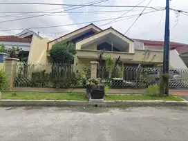 Rumah Cantik Dharmahusada Surabaya