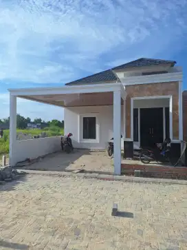 TYPE 70 BELAKANG RIAU GARDEN SUBRANTAS 500 METER