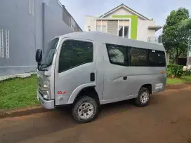 Isuzu Elf Minibus nlr 4x4 2019