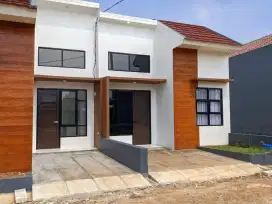 Akses mobil rumah dalam perumhan harga 150jutaan
