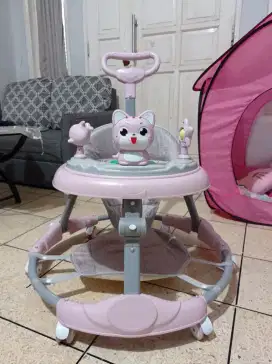 Roda bayi / baby walker/dorongan bayi