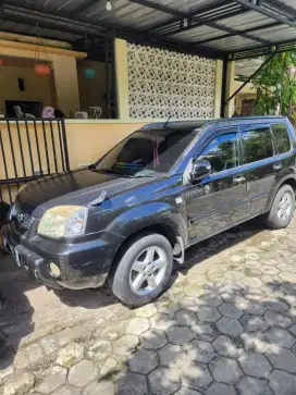DIJUAL NISSAN XTRAIL 2005