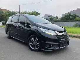 Honda Odyssey 2.4 E 2018