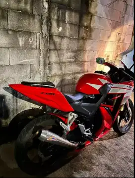 Honda CBR 150 tahun 2015