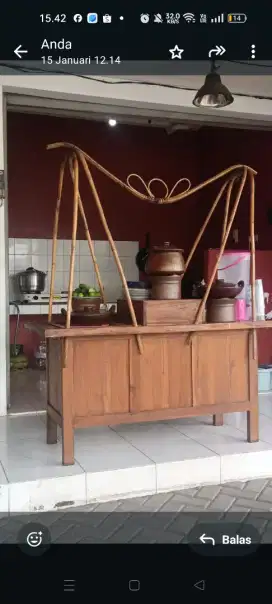 Di jual gerobak kayu pikul untuk soto .Panjang 1.5M kayu mohoni.