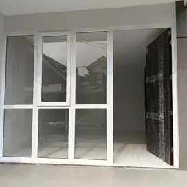 RUMAH RAPI DAN CANTIK SIAP HUNI 2 LANTAI