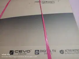 Bu. Tv di gital mulus dus + buku dll komplit merk TOSHIBA 32
