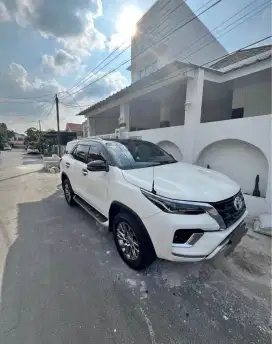 Fortuner VRZ 4x2 AT 2021