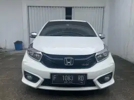 Honda Brio RS 1.2 CVT 2021