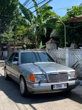 Rental Sewa Mobil Pengantin Mercedes Benz