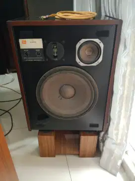 Sepeker JBL L65