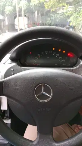 Mercedes benz A140/W168 tahun 2000 MT
