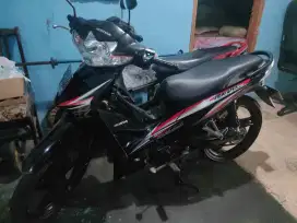 Honda Revo R abs 110 istimewa low KM