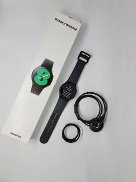 Samsung Galaxy Watch 4