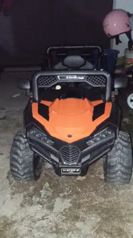 Mobil batre anak