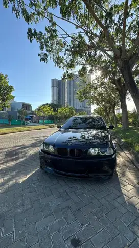 BMW E46 325i 2001 Pajak ON