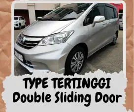 Freed 1.5  E PSD AT 13 TDP16jt Honda Matic 2013 Double Sliding Door