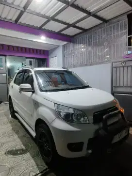 Daihatsu terios tx manual 2012 warna putih