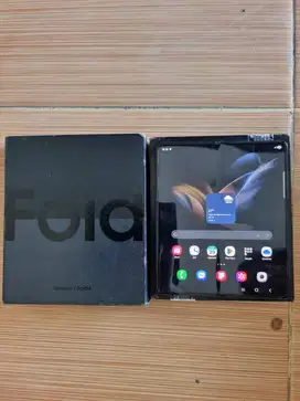 Samsung ZFold4 fullset