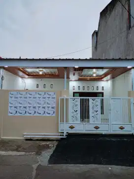 RUMAH NEW di TAMAN ALAMANDA, BEKASI
