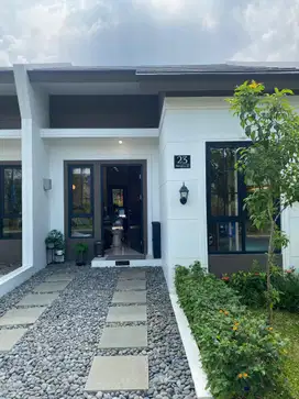 Rumah Minimalis Podomoro Golf View' Strategis Dekat Pintu Tol