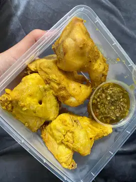 Ayam ungkep 1 ekor potong 4