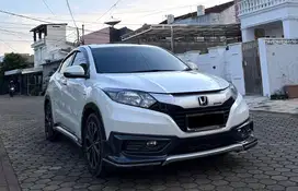 [Dp15] Honda Hrv E matic 2017 Mugen km rendah full Orisinil mulus