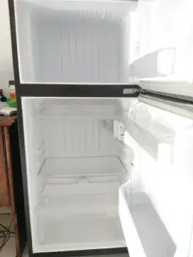 KULKAS PANASONIC 2 PINTU