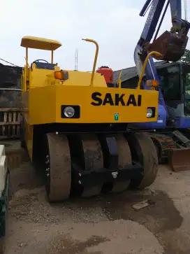 Tire Roller SAKAI TS200 Tahun 2025