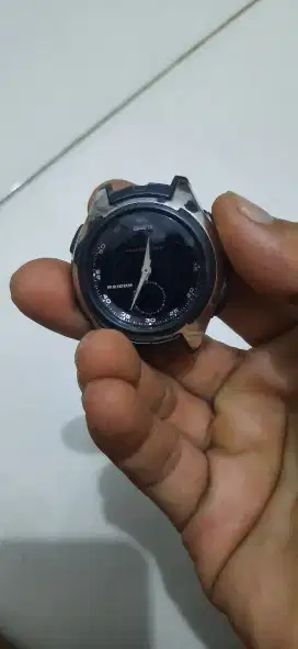 Jam tangan Casio AQ 160 w bekas