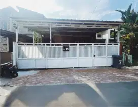 Rumah Semi Furnish dijual segera