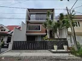 Rumah Araya  NEW MINIMALIS Garasi 1, Carport 2