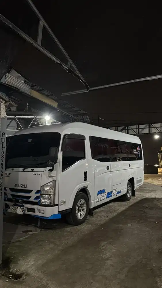 Sewa Elf Giga Long 19 Seat | Mobil Rombongan Wisata Hemat