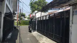 RUMAH LINGKUNGAN KOMPLEK