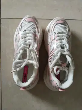 Sepatu OR fashion