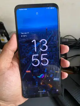 Asus ROG Phone 6 + ROG Cooler Fan