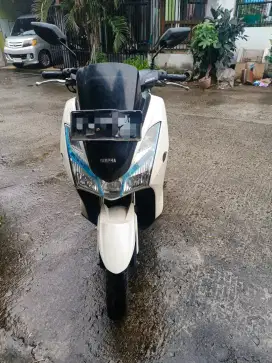 Yamaha LEXi 125