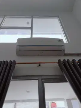 AC Sharp 1 PK Indoor dan Outdoor