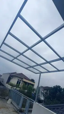 Canopy solartuf transparan