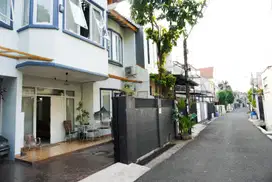 Di Jual Rumah di Tebet Utara Akses 2 mobil Jakarta Selatan
