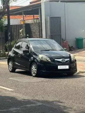 BRIO 2014 / 2013 E Hitam Matic Kredit Bagus Garansi Bekas Termurah