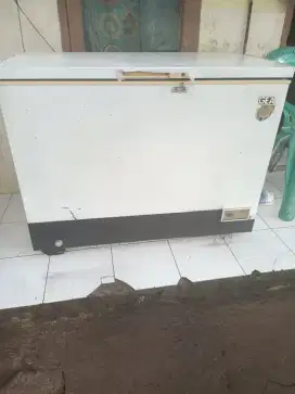 Freezer merk gea 282 liter
