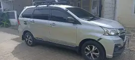 Jual Mobil Second Daihatsu Xenia