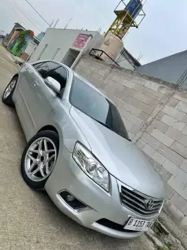 Toyota camry tahun 2009 mulus sehat siap pakai pemakaian pribadi