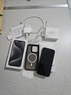 Iphone 15 Pro kondisi masih sangat bagus