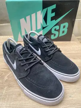 Nike SB Stefan Janoski 42,5 27cm
