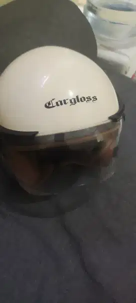 Helm baru beli, belom pernah dipakai
